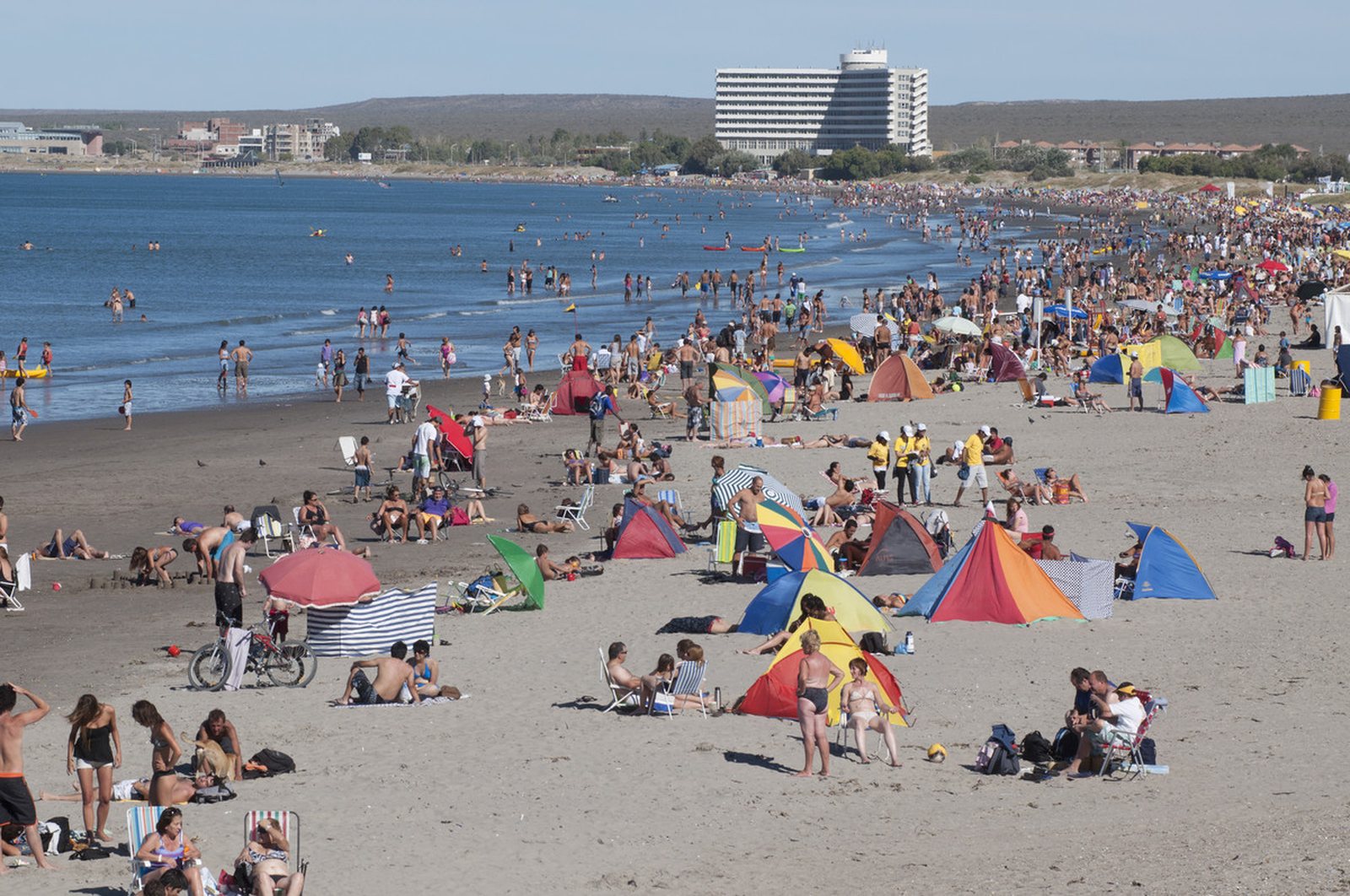 Playa de Puerto Madryn en pleno verano