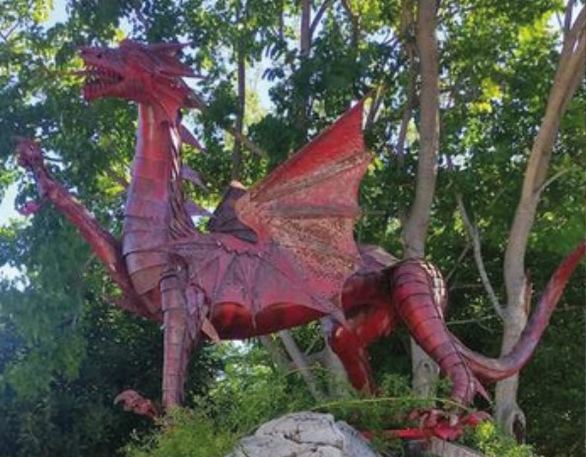 Réplica de dinosaurio en Trelew